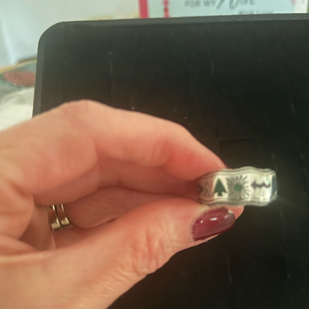 Carolyn Pollack Waved Cigar Sterling Silver Ring with turquoise Green Accents